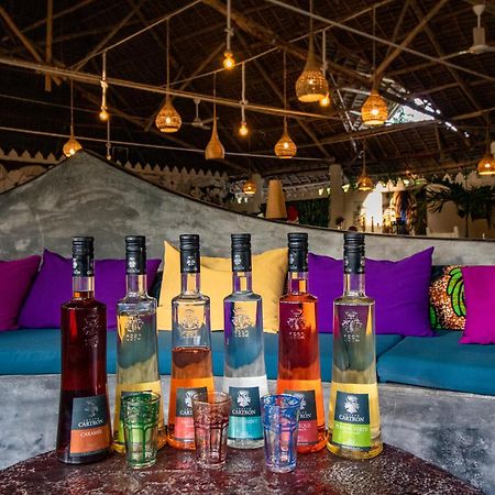 Tropical Boutique Hotel & Resto Пингу Экстерьер фото