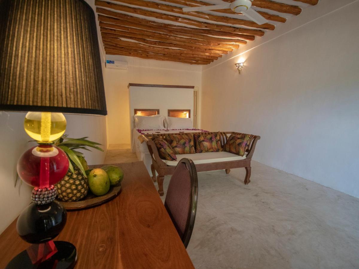 Tropical Boutique Hotel & Resto Пингу Экстерьер фото