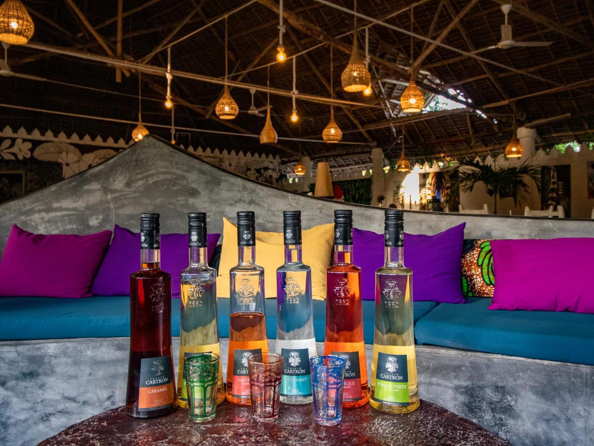 Tropical Boutique Hotel & Resto Пингу Экстерьер фото